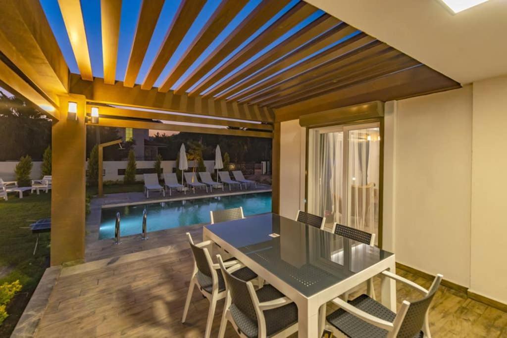 Villa Bella- 4 Bedroom Holiday Villa in Oludeniz Fethiye Exterior foto