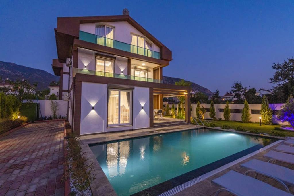 Villa Bella- 4 Bedroom Holiday Villa in Oludeniz Fethiye Exterior foto